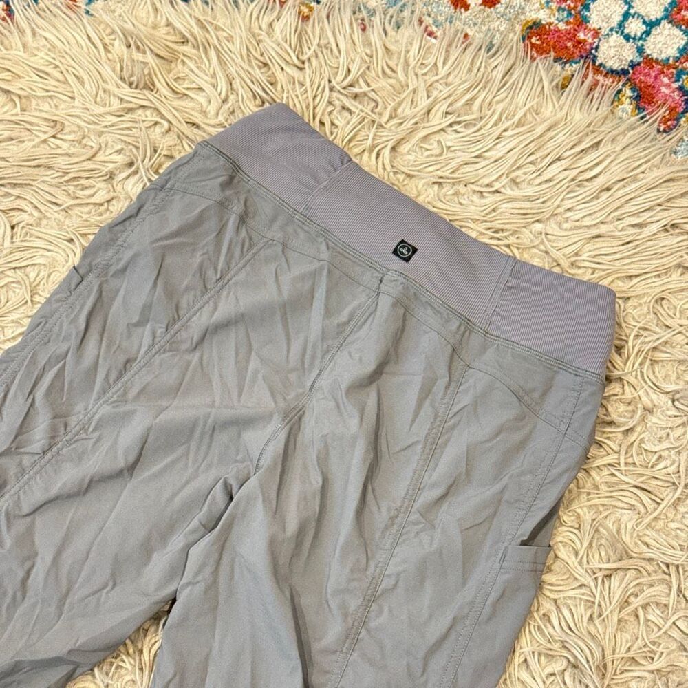 PrAna gray nylon pants size small - Picture 4 of 5